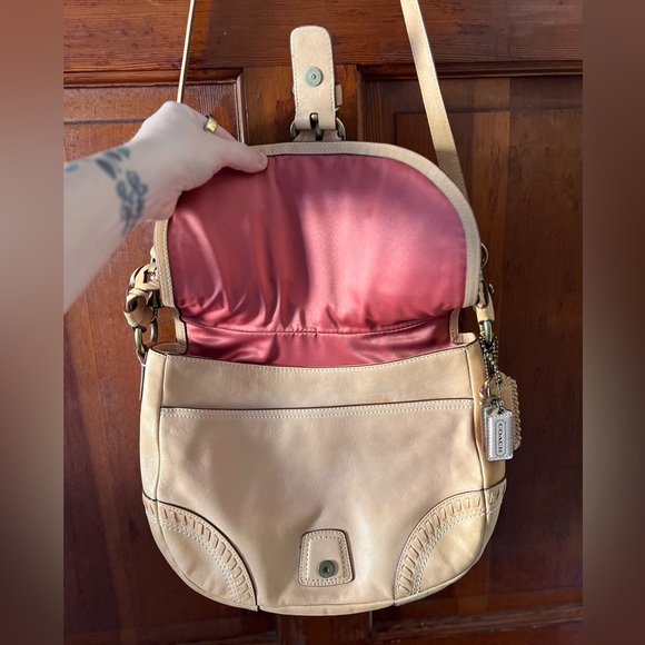 Coach Poppy Whipstitch Leather Hobo Crossbody Bag Saddle Tan 19004 Y2K Boho - Picture 5 of 10